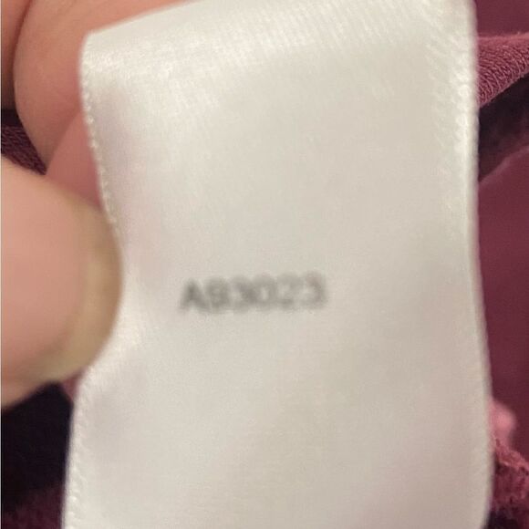 Sport Savvy women’s snap button burgundy jacket size small cream rivets size M - Picture 6 of 12